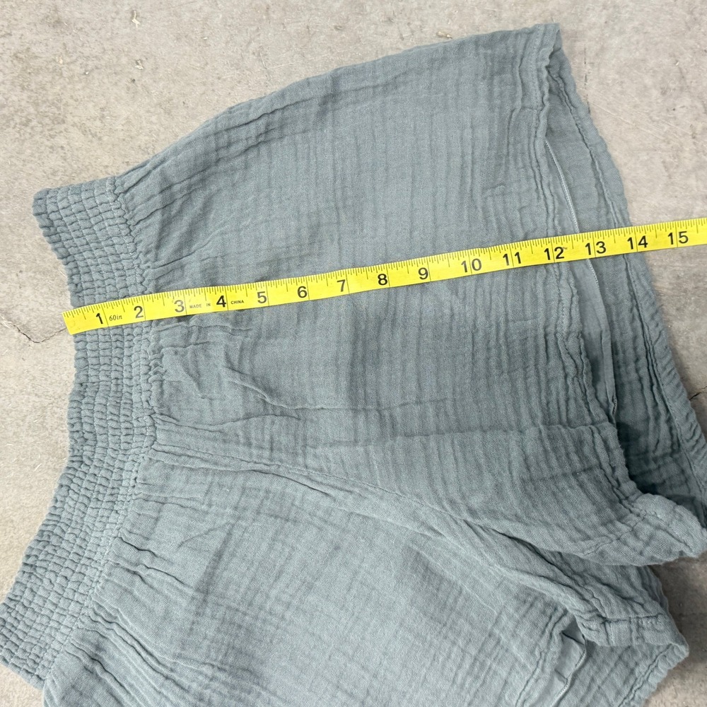 Michael Stars Womens Smocked Waist Gauze Shorts Blue Grey Relaxed Fit Large - Picture 2 of 7